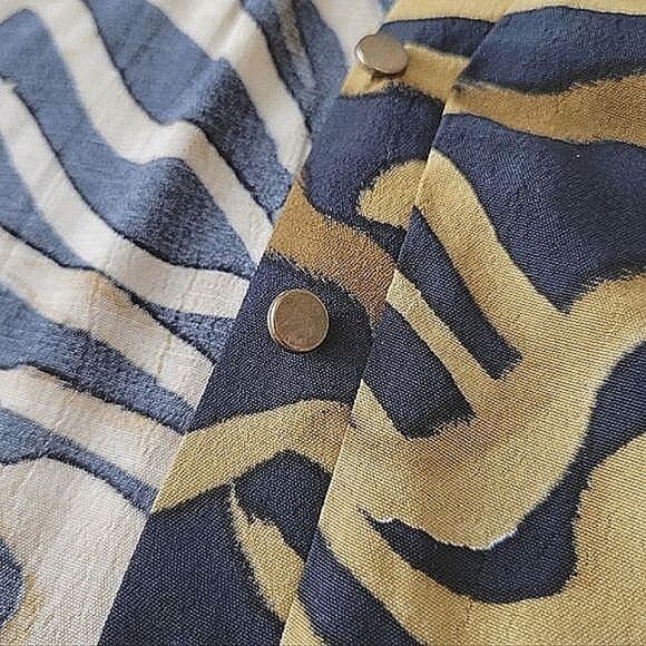 Morgan De Toi watercolour tiger print button up blouse - Picture 8 of 15